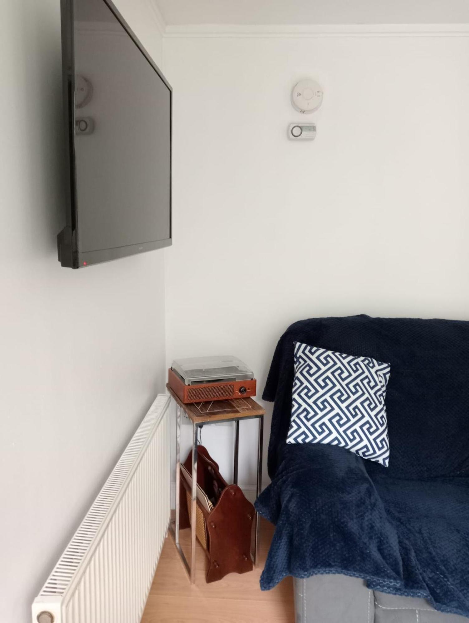 Relaxing Secluded Couples Getaway With Hot Tub Eaton (Congleton)