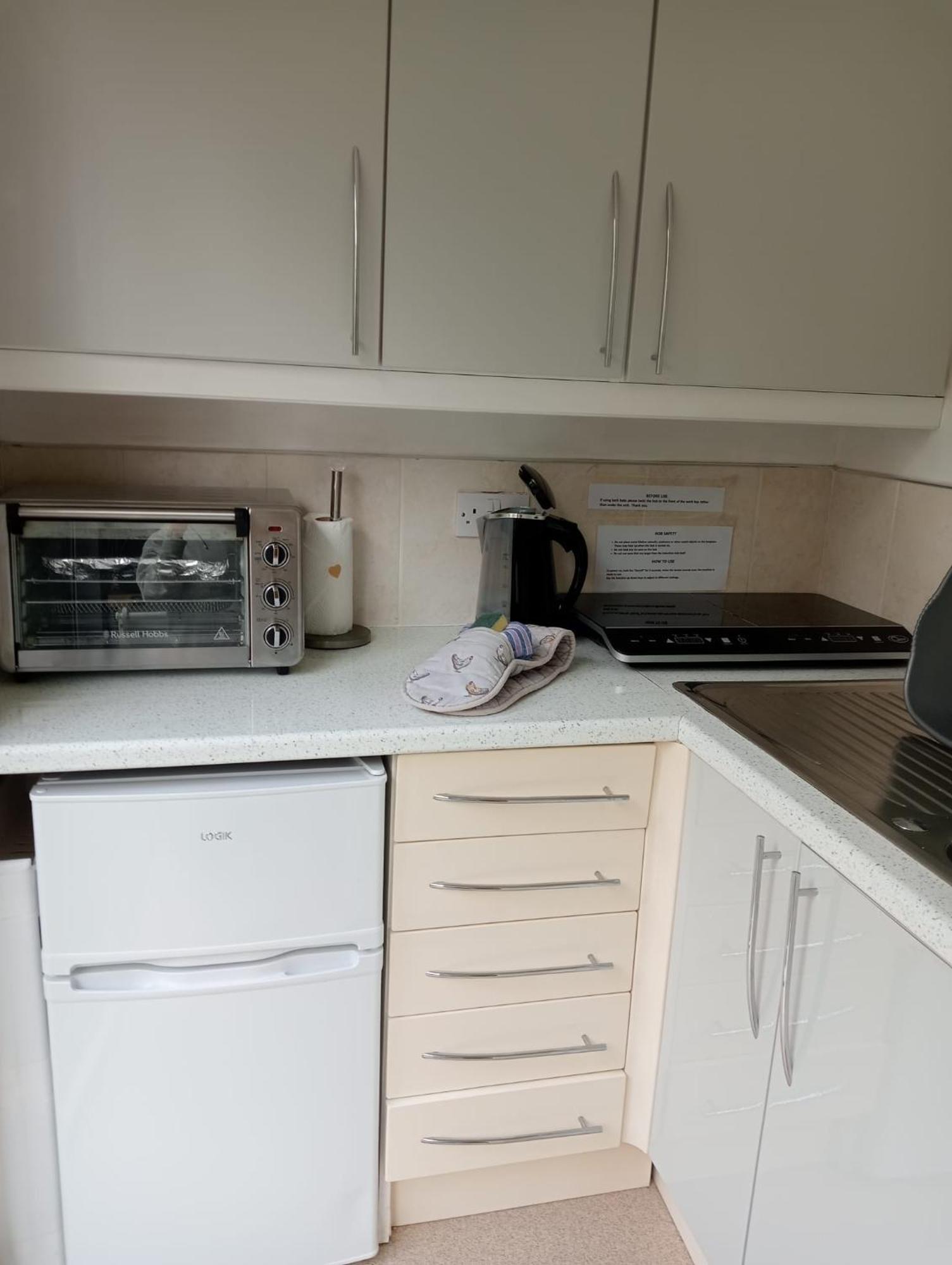 Relaxing Secluded Couples Getaway With Hot Tub Eaton (Congleton)